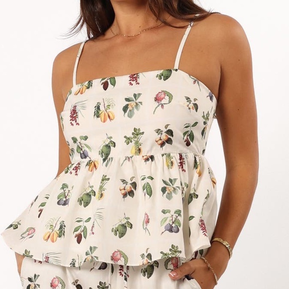 Petal & Pup Botanique Cotton Peplum Top size Small - Picture 1 of 6